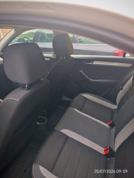 Skoda Rapid 5 of 5