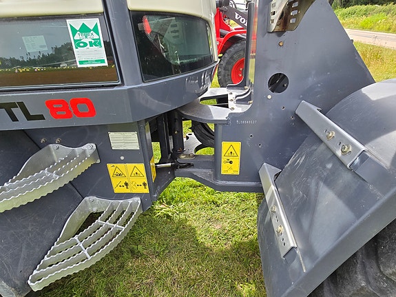 Terex TL80 5 of 6