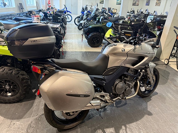 Yamaha TDM900 A ABS 6 of 8
