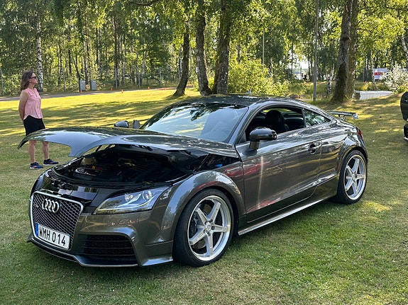 Audi TT RS 3 of 4