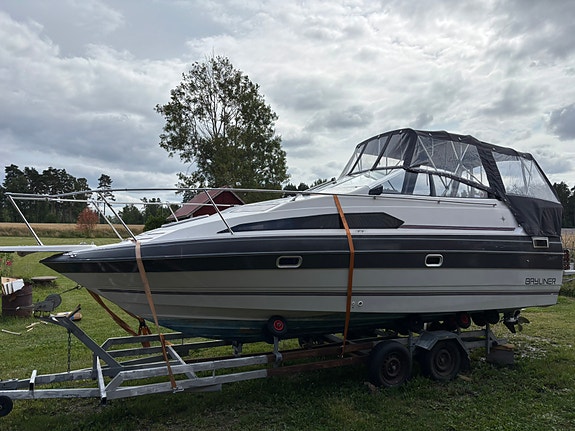 Bayliner 2455 2 of 5