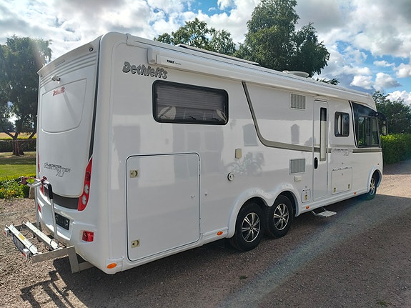 Dethleffs 7850 XL-I Hydr stödben Alde Långbäddar 2 of 15