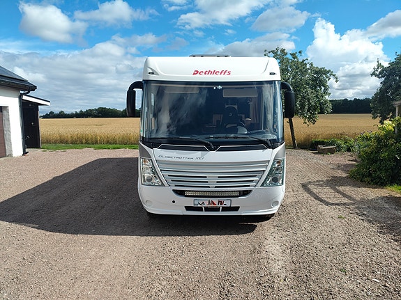 Dethleffs 7850 XL-I Hydr stödben Alde Långbäddar 7 of 15