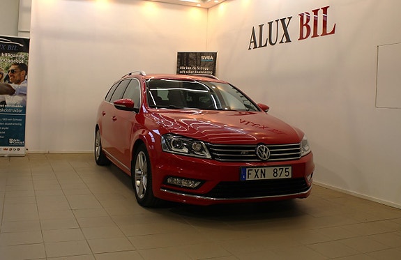 Volkswagen Passat 2 of 5