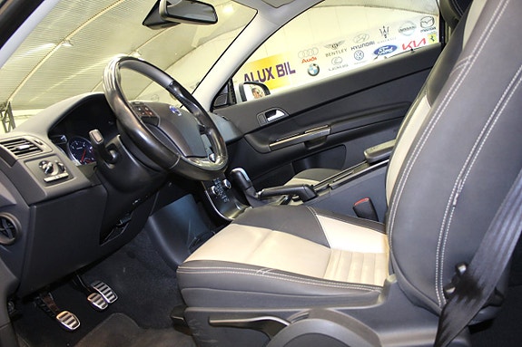 Volvo C30 13 of 16