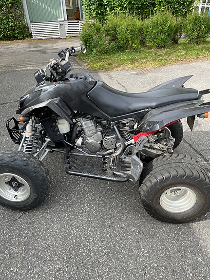 Arctic-cat Dvx 4 of 6