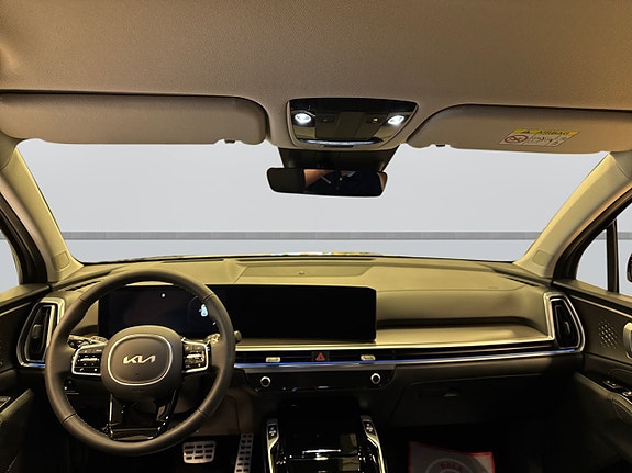 Kia Sorento 7 of 16