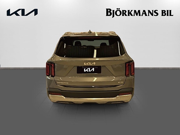 Kia Sorento 5 of 5