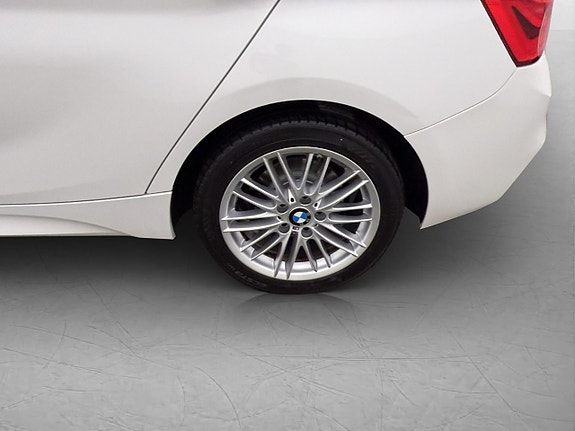 BMW 118d 29 of 30