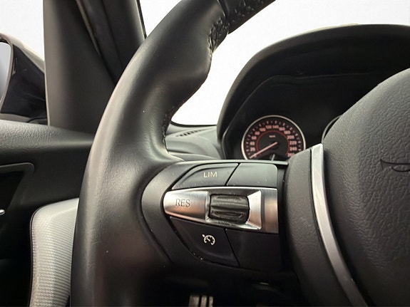 BMW 118d 18 of 30
