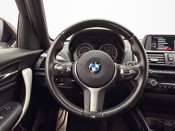 BMW 118d 13 of 30