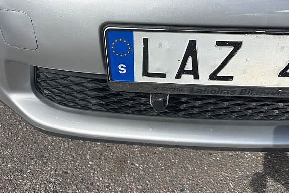 Toyota Auris 10 of 16