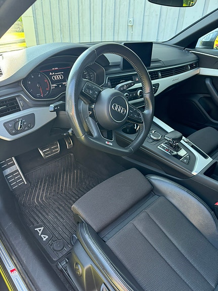 Audi A4 4 of 4