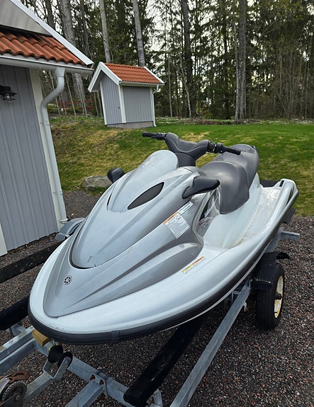 Yamaha Waverunner 1200 4 of 4