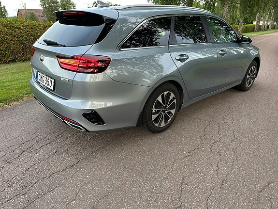 Kia Ceed 3 of 4