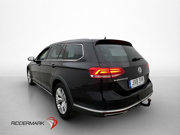 Volkswagen Passat Alltrack 6 of 30
