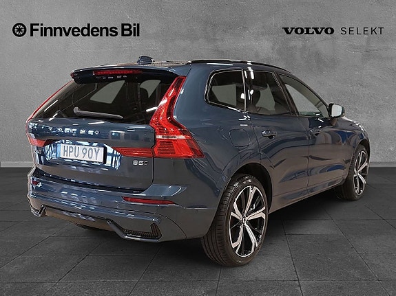 Volvo XC60 4 of 5