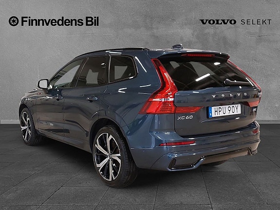 Volvo XC60 3 of 5
