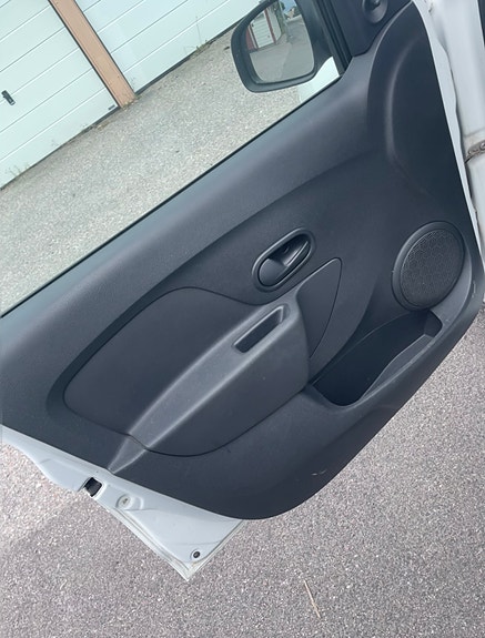 Dacia Logan 8 of 10
