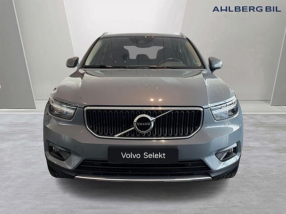 Volvo XC40 5 of 5