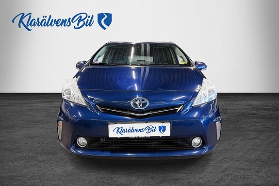 Toyota Prius+ 3 of 5