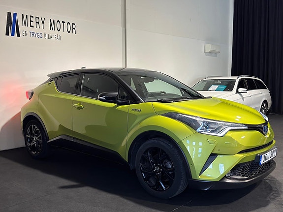 Toyota C-HR 2 of 5