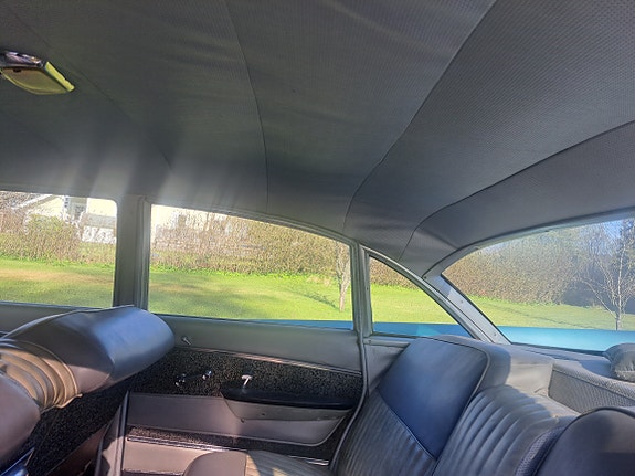 Chrysler New Yorker 4 of 5