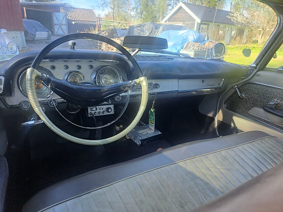 Chrysler New Yorker 3 of 5