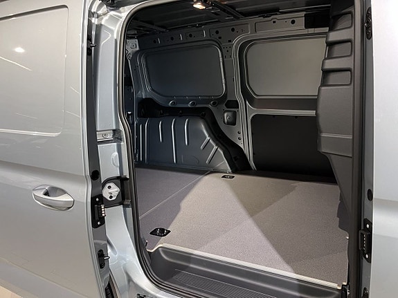 Volkswagen Caddy Maxi 10 of 14