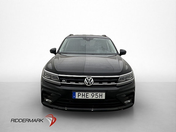 Volkswagen Tiguan Allspace 2 of 5