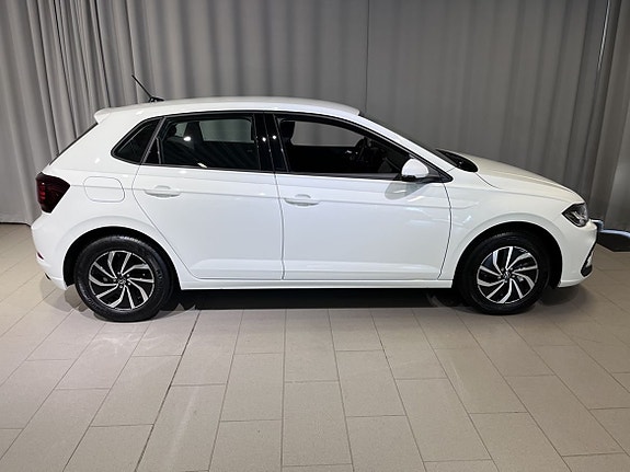 Volkswagen Polo 4 of 14