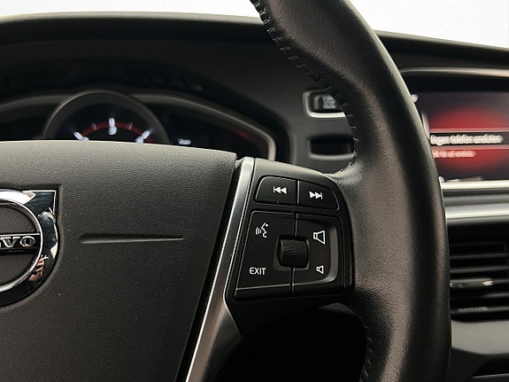 Volvo V40 19 of 30