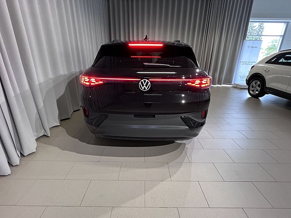 Volkswagen ID.4 GTX 11 of 14