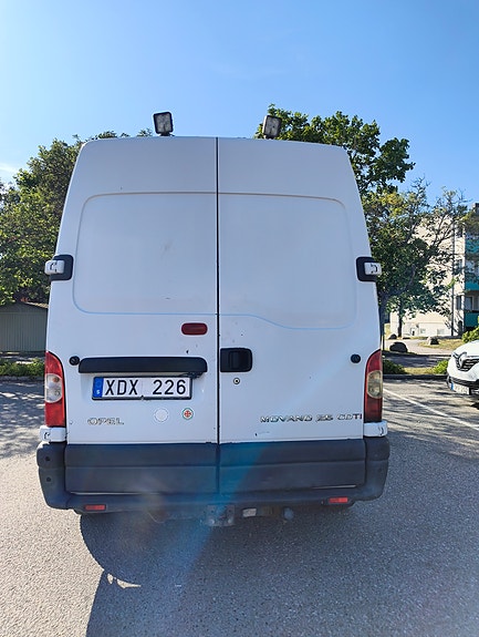 Opel Movano 4 of 5