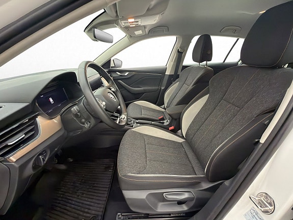Skoda Scala 11 of 30