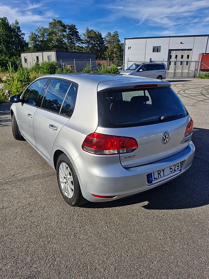 Volkswagen Golf VI 3 of 5