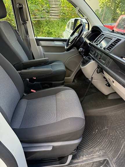 Volkswagen Transporter 4 of 5