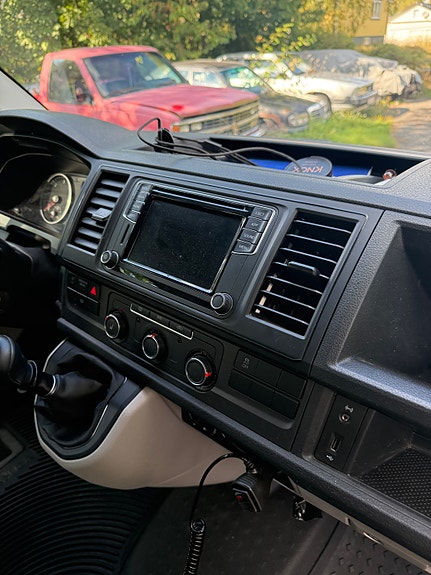 Volkswagen Transporter 2 of 5