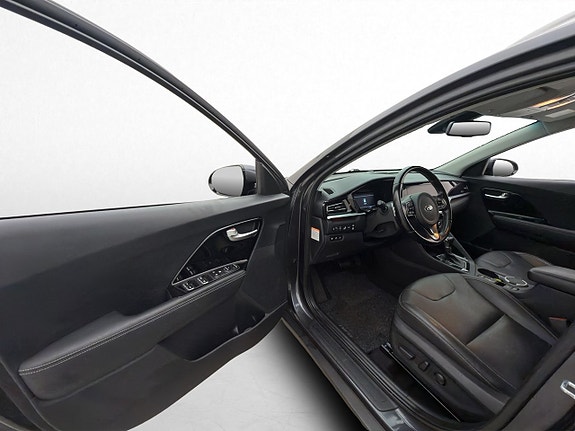 Kia Niro 11 of 30
