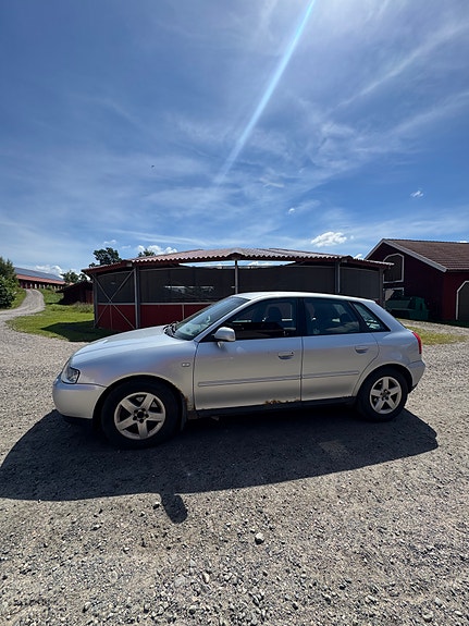 Audi A3 3 of 5