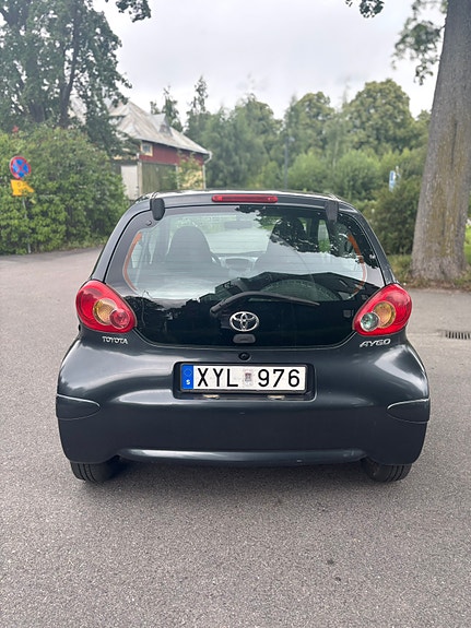 Toyota Aygo 3 of 5