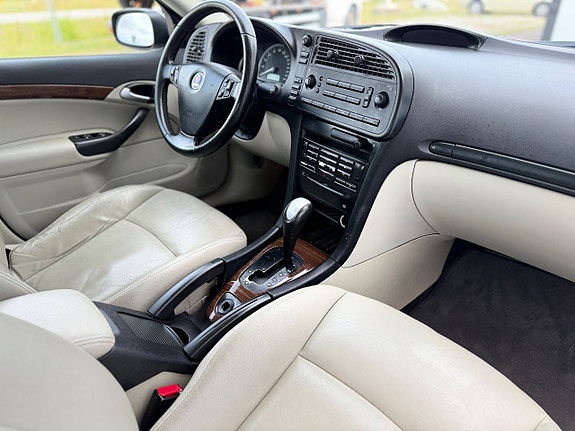 Saab 9-3 9 of 11