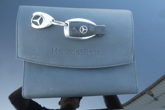 Mercedes-Benz C180 24 of 25