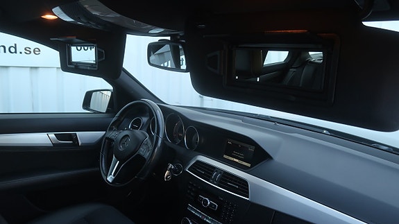 Mercedes-Benz C180 19 of 25