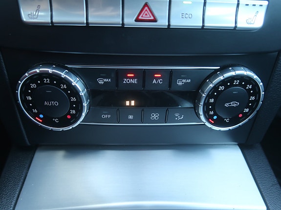 Mercedes-Benz C180 17 of 25