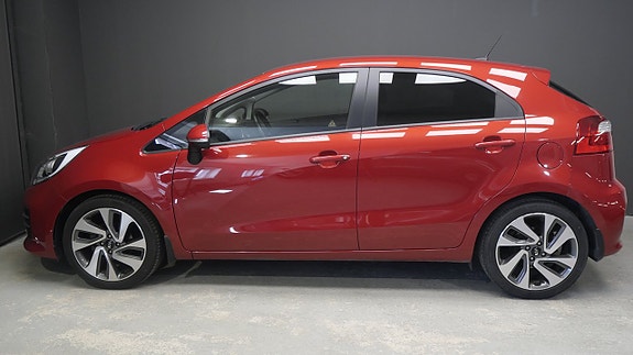 Kia Rio 4 of 16