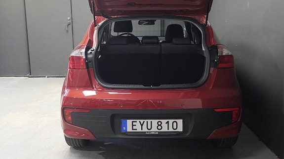 Kia Rio 7 of 16