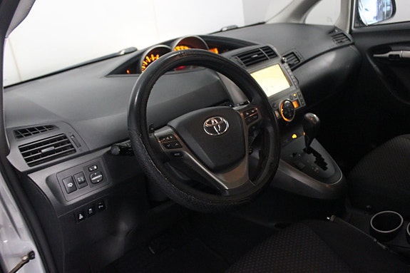 Toyota Verso 22 of 23