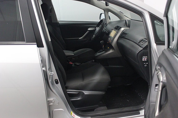 Toyota Verso 10 of 23