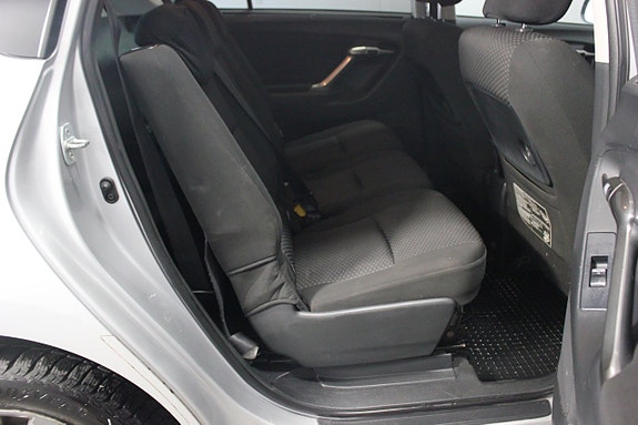 Toyota Verso 12 of 23